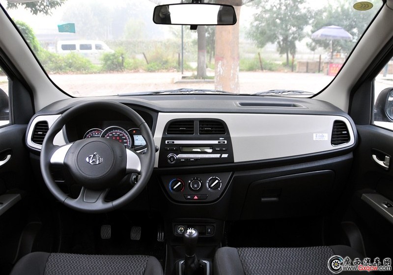 歐力威車型 內(nèi)飾圖
