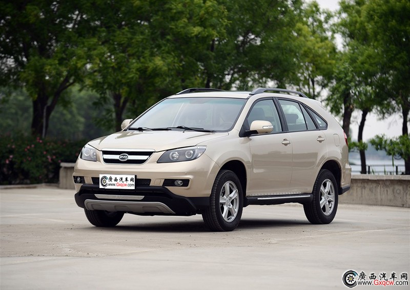 比亞迪S6車型 外觀圖