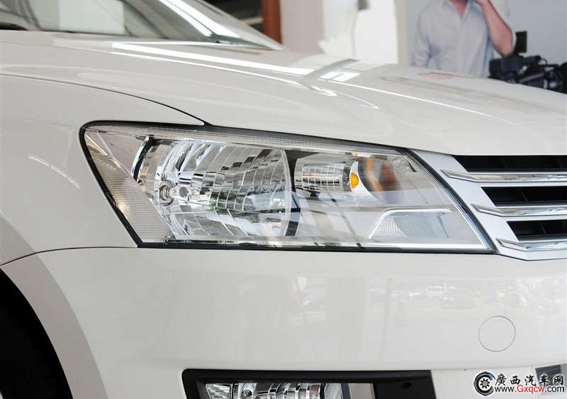 桑塔納車(chē)型 細(xì)節(jié)圖