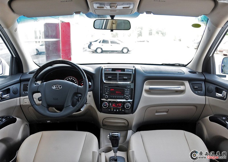 獅跑車型 內(nèi)飾圖