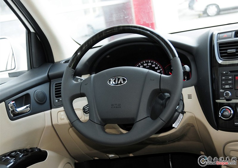 獅跑車型 內(nèi)飾圖