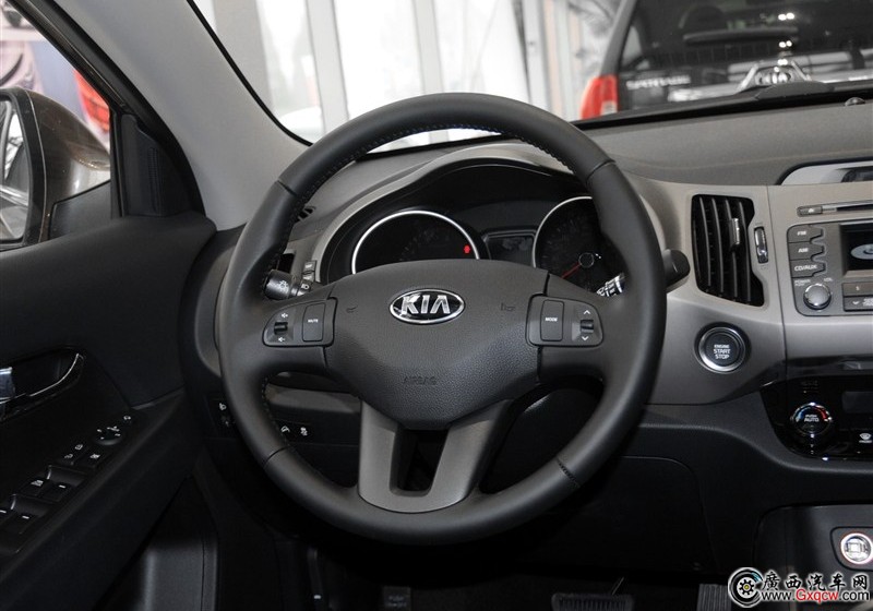 智跑車型 內(nèi)飾圖