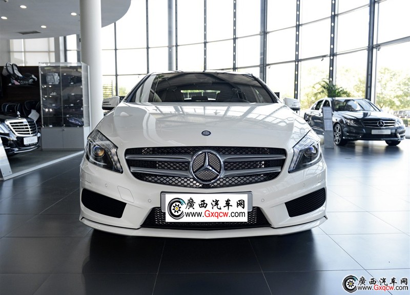 奔馳A級車型 外觀圖