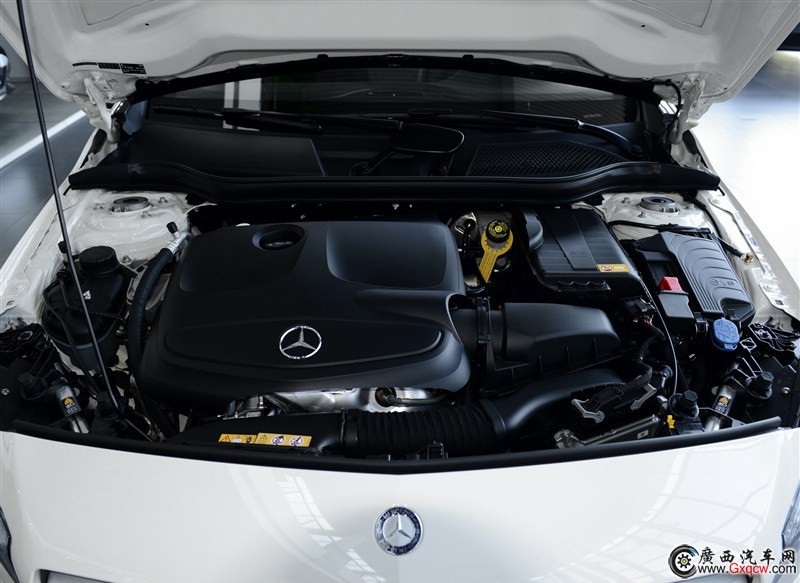 奔馳A級車型 細(xì)節(jié)圖