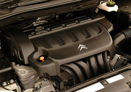 東風(fēng)雪鐵龍凱旋發(fā)動(dòng)機(jī)