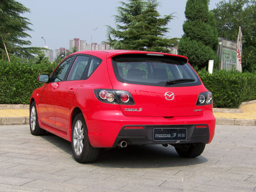 馬自達(dá)3兩廂