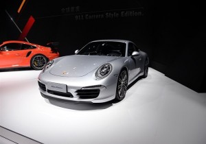 r911