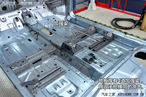 菲亞特廣汽菲亞特菲翔2012款 1.4T 自動尊享版 菲亞特廣汽菲亞特菲翔2012款 1.4T 自動尊享版