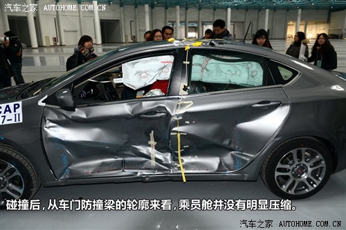 菲亞特廣汽菲亞特菲翔2012款 1.4T 自動尊享版 菲亞特廣汽菲亞特菲翔2012款 1.4T 自動尊享版