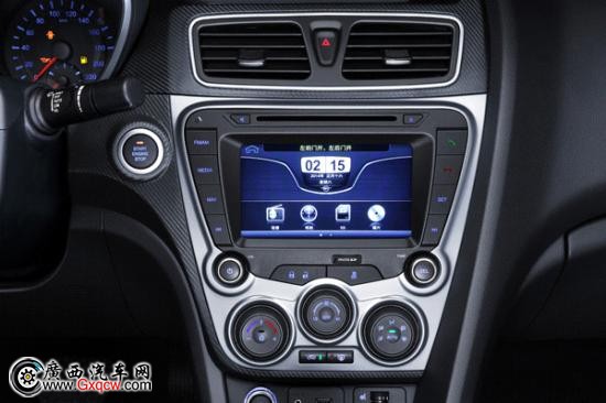 試駕新一代福美來M5