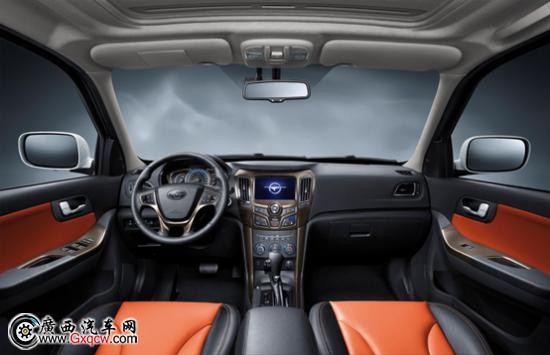 中國品牌超智能SUV 新海馬S7舍我其誰