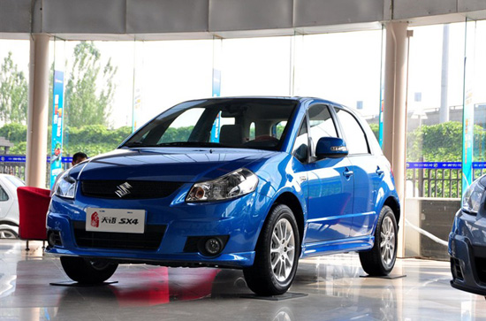 長(zhǎng)安鈴木新天語(yǔ)兩廂