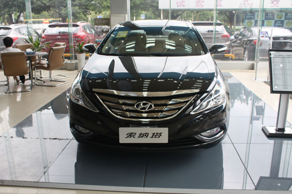 第八代索納塔實(shí)拍圖解