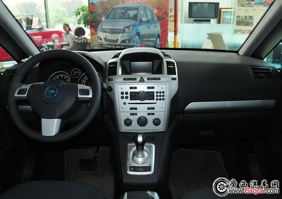 2010款進(jìn)口歐寶賽飛利