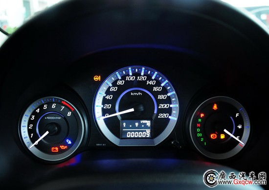 廣本鋒范儀表盤