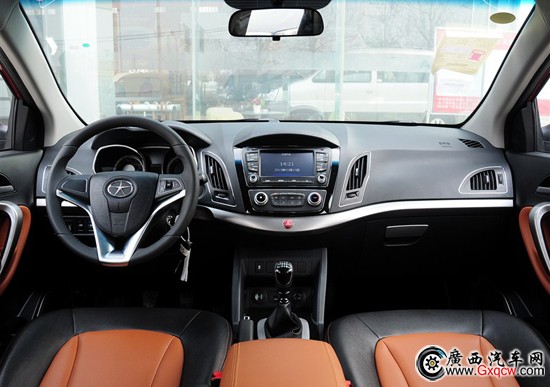 瑞風S5正式上市 售8.98-13.58萬元