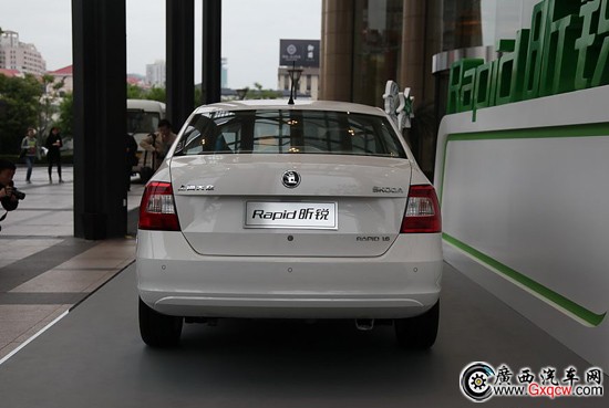 斯柯達(dá)昕銳上市 售價(jià)7.99-11.69萬元