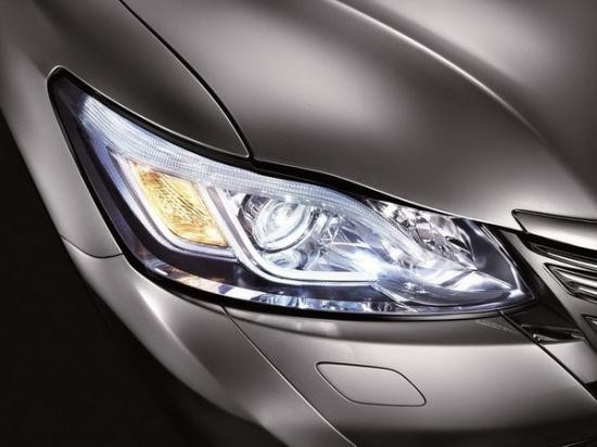 新皇冠用實(shí)力拆掉豪華品牌的圍墻