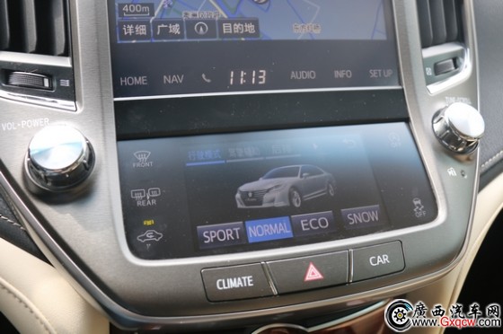 變革進化 不忘初心 試駕全新皇冠2.0T 變革進化 不忘初心 試駕全新皇冠2.0T