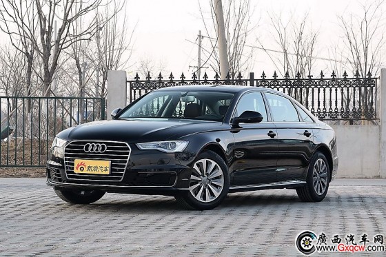 2016款?yuàn)W迪A6L 1.8T自動(dòng)TFSI技術(shù)型