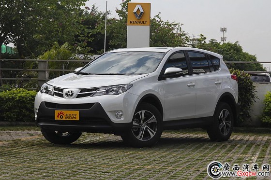 2015款RAV4 2.0L自動兩驅(qū)風(fēng)尚版