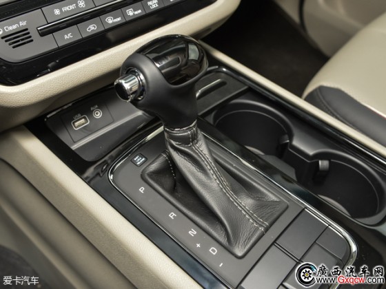 起亞(進(jìn)口)2015款嘉華 起亞(進(jìn)口)2015款嘉華