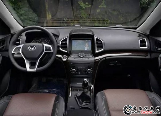 g֮x15f(wn)Ԫԃ(ni)Ʒ|(zh)SUV 