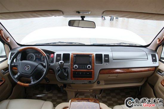 福田汽車風(fēng)景G9上市 售9.26萬-16.85萬元