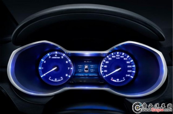 吉利帝豪百萬款上市 售6.98-10.08萬元