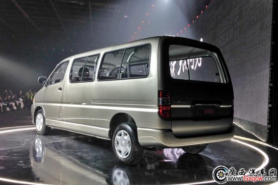 華晨金杯新快運(yùn)上市 售6.98-7.48萬元