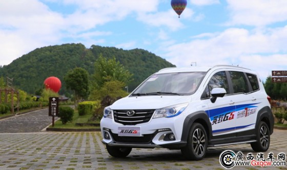 HӢ_(ki)͸ 8000Ԫ⠻̤