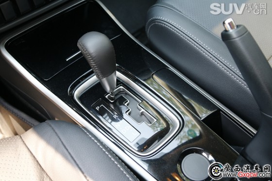 1495516035208240.jpg 05.jpg