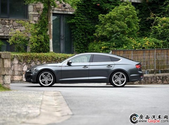 奧迪全新A5車系上市 售xx.xx-xx.xx萬元