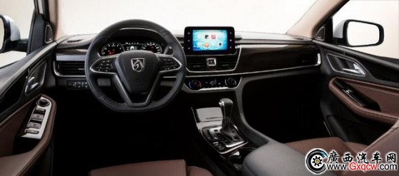 7Ԅ(dng) E560܇(ch)7.58f(wn)