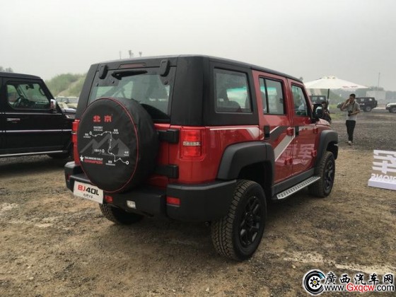 北京BJ40L/BJ80特別版上市 起售價(jià)16.98萬