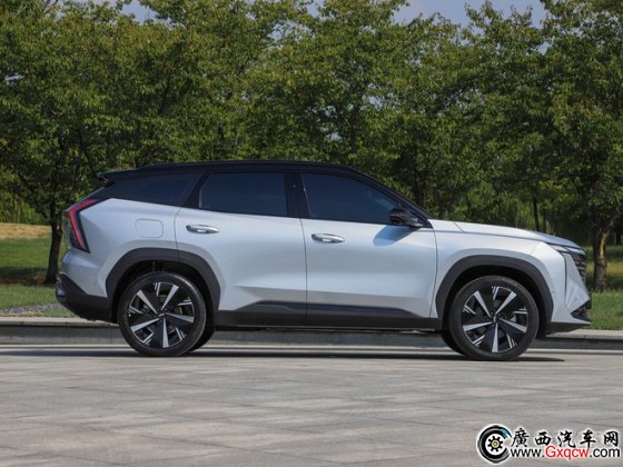 旗艦SUV定位十項(xiàng)硬核標(biāo)配 博越L預(yù)售12.98萬(wàn)起