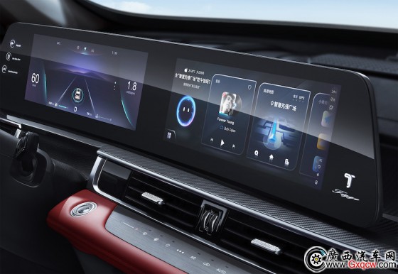 雙聯(lián)屏.jpg 雙聯(lián)屏.jpg