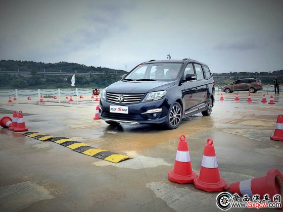 1451528780448926.jpg 2.jpg