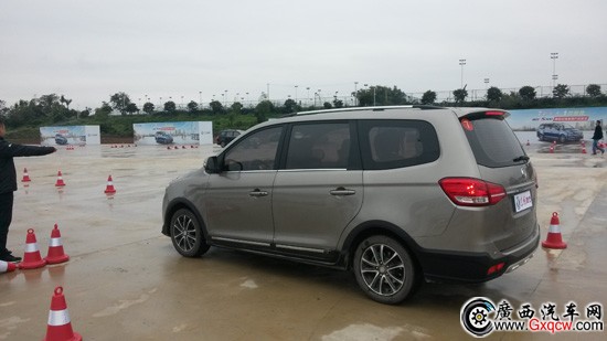 1451528866573383.jpg 20151230_104511.jpg