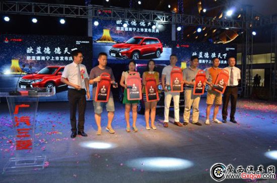 1474881758822836.jpg 04.jpg