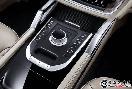 1500261881772598.jpg 眾泰T7002016