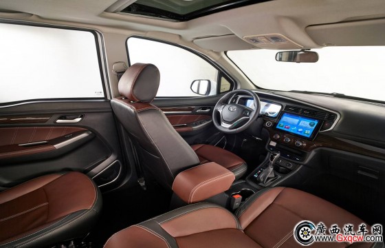 1514263104982615.jpg 大內(nèi)飾(側(cè)面1)