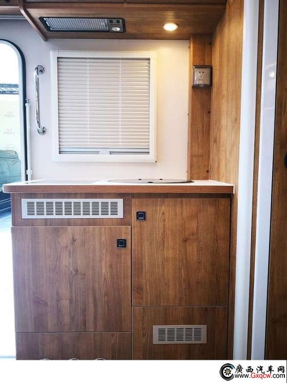 1527493713769803.jpg t0128beb7b10c1d3acc.jpg