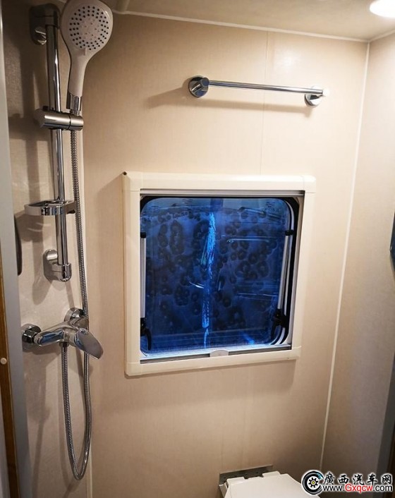 1527493731348141.jpg t019d1b979873fa1cab.jpg