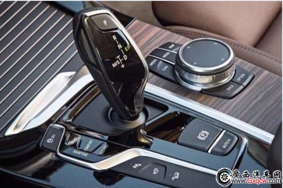 1528339170439361.jpg t01eb785e593d778f48.jpg