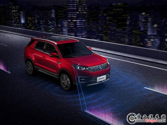 1535418223930561.jpg CHANGAN_CS55_車道偏離預(yù)警1