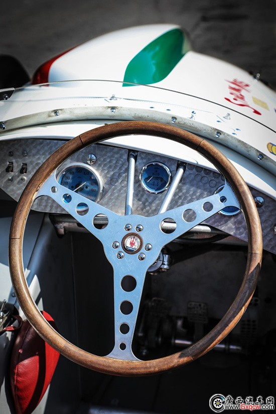 1535690128150033.jpg 4.jpg