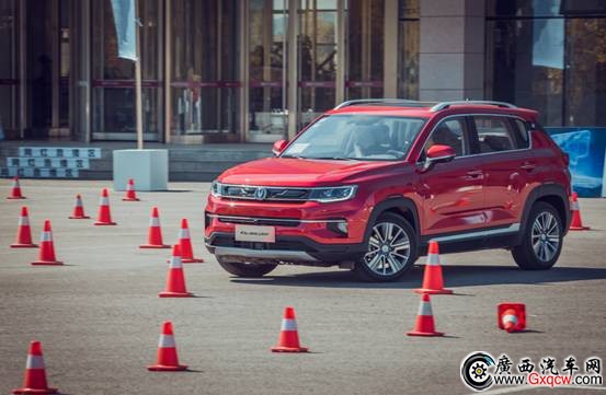 1537494375714594.jpg 132947444183501866