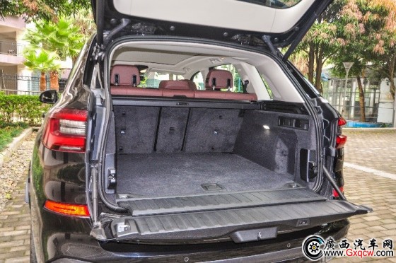 1552399933448089.jpg 4.jpg